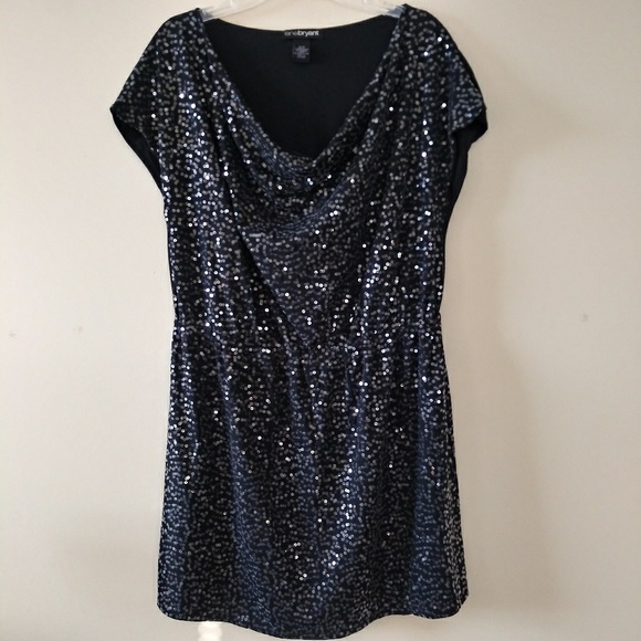 Lane Bryant Dresses & Skirts - Lane Bryant Sequin Front Little Black Dress14/16
